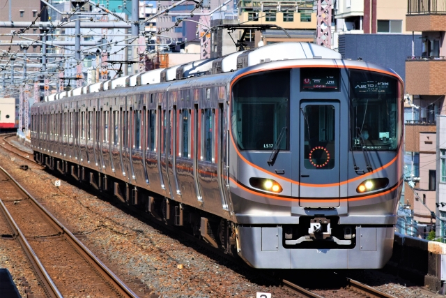 大阪環状線323系
