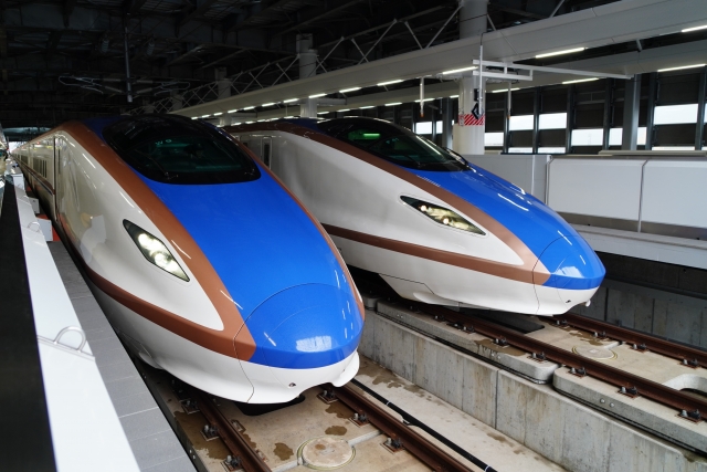 E7系敦賀駅